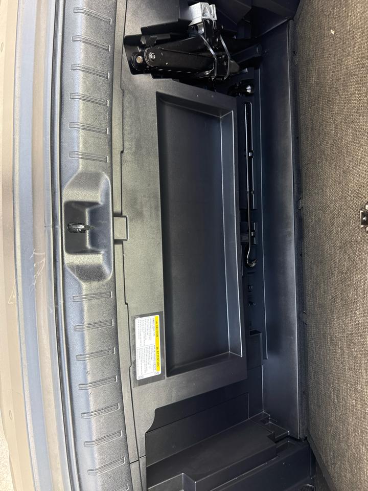 Toyota Grand Highlander Limited AWD 2024