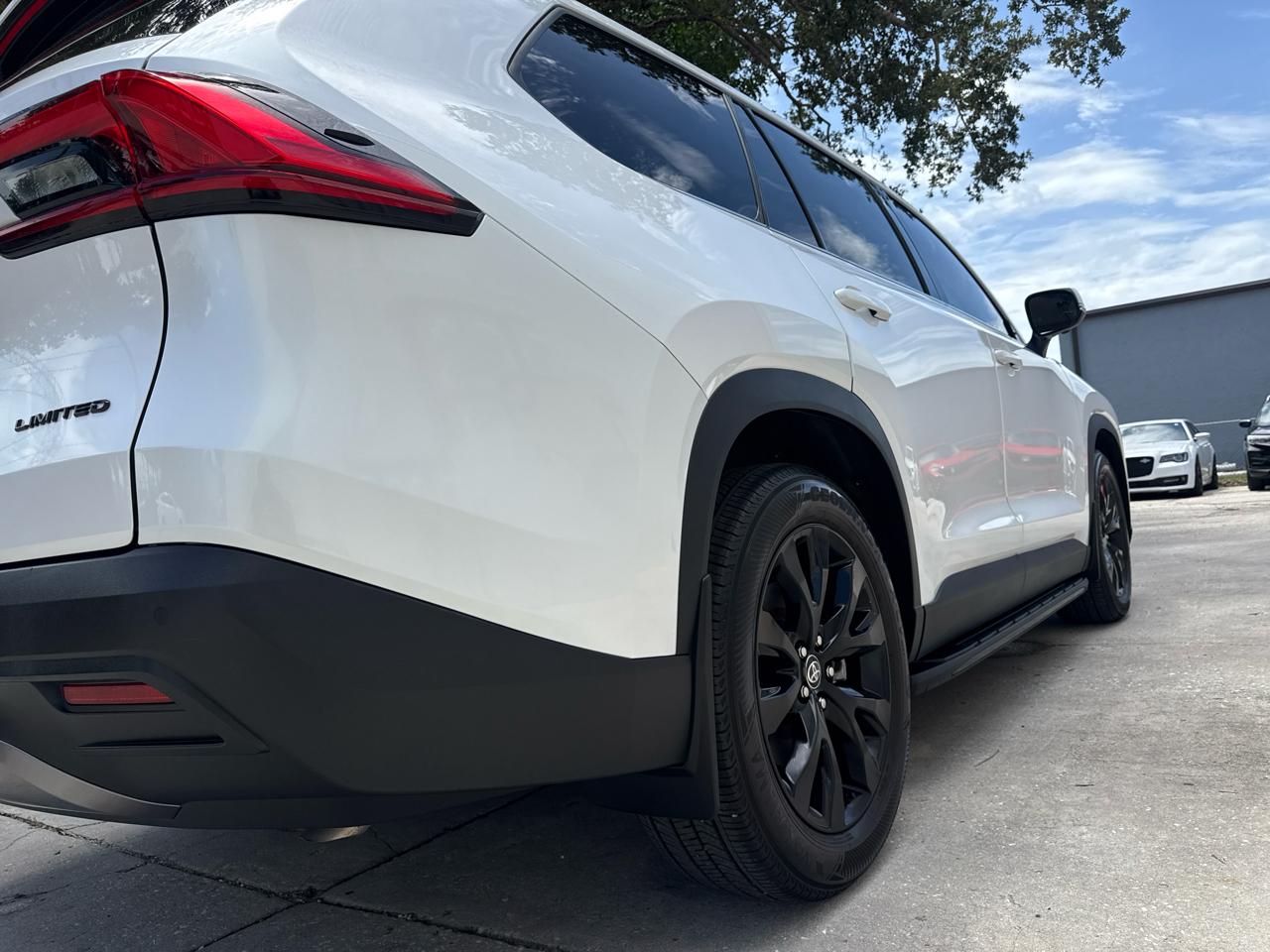Toyota Grand Highlander Limited AWD 2024