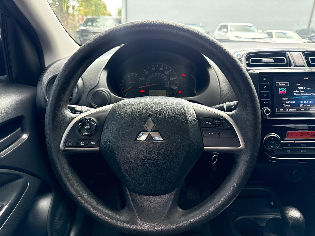 Mitsubishi Mirage ES 2024