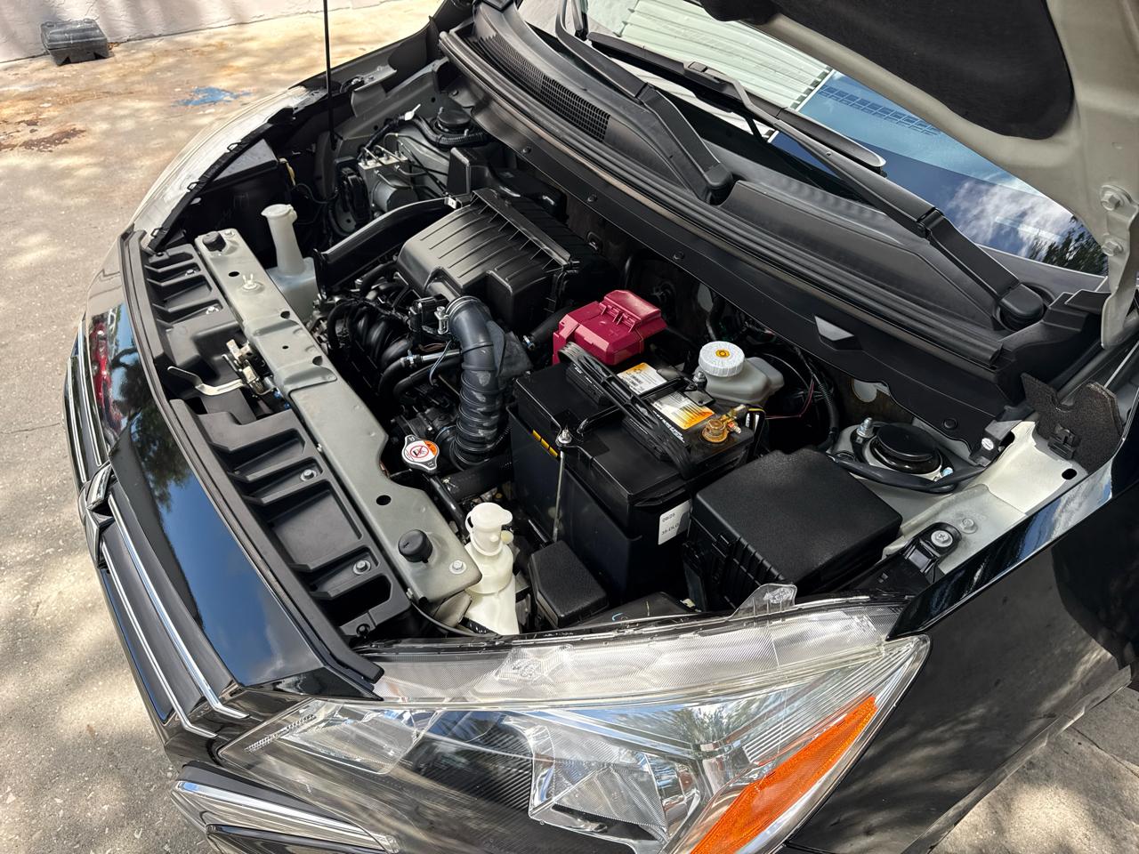 Mitsubishi Mirage ES 2024