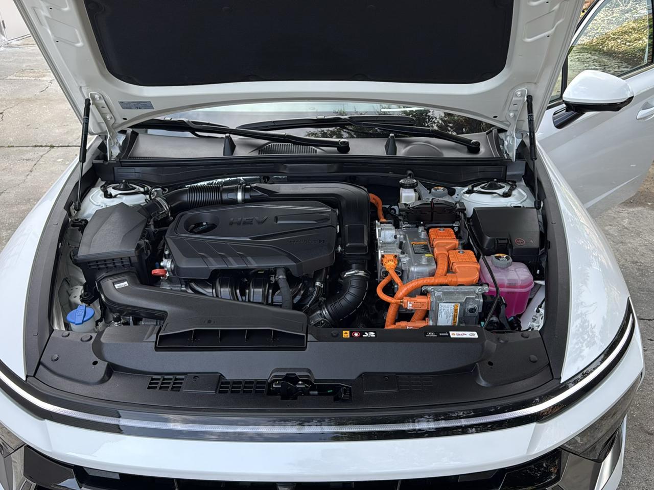 Hyundai Sonata Hybrid Limited 2025