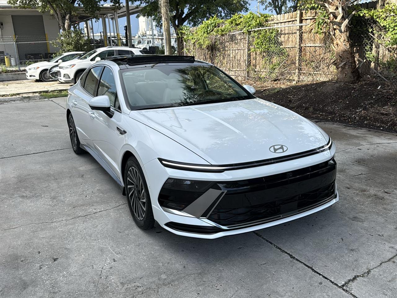 Hyundai Sonata Hybrid Limited 2025