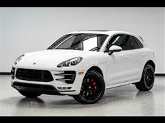 2016 Porsche Macan  2016 Porsche Macan