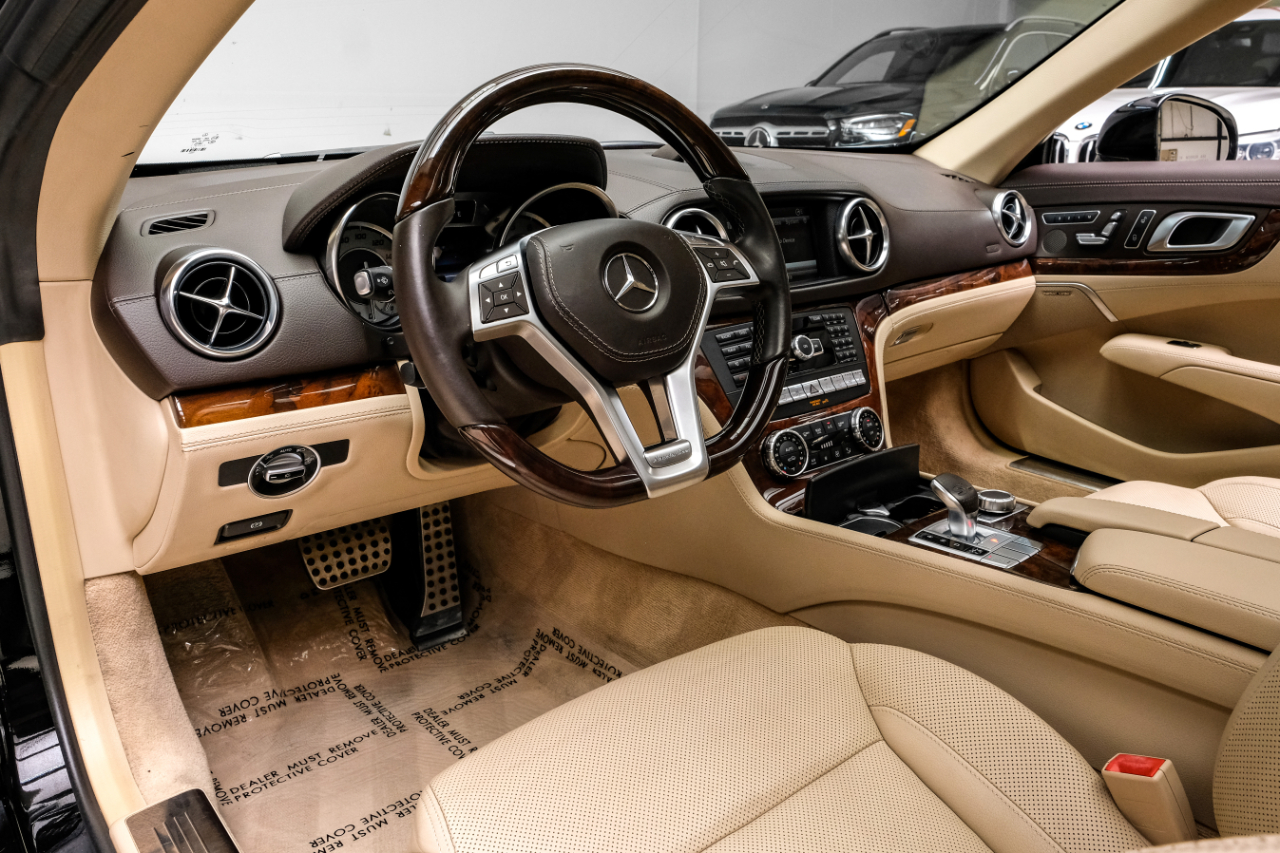 2016 Mercedes Benz SL 400 photo 4
