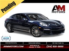 2016 Porsche Panamera  2016 Porsche Panamera