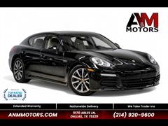 2016 Porsche Panamera 