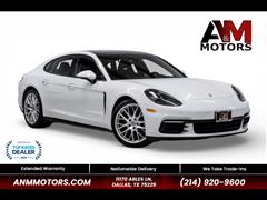 2019 Porsche Panamera 