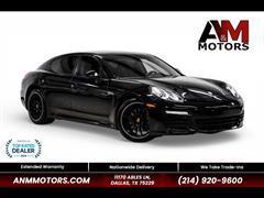 2016 Porsche Panamera 
