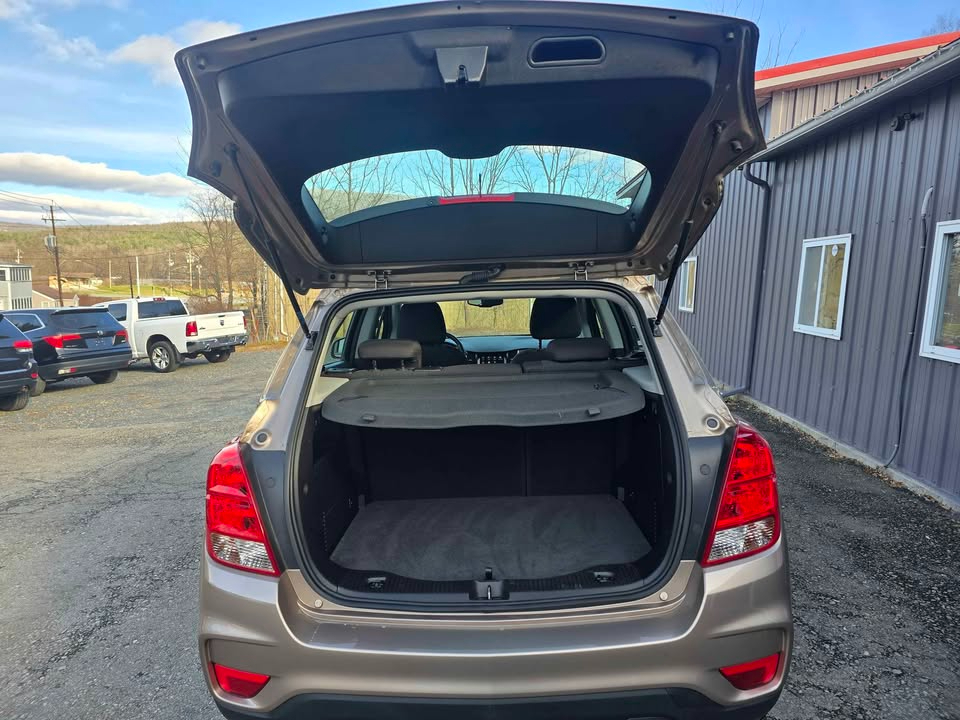 Chevrolet Trax LS FWD 2018