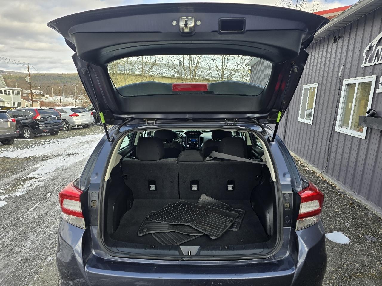 Subaru Impreza 2.0i CVT 5-Door 2017