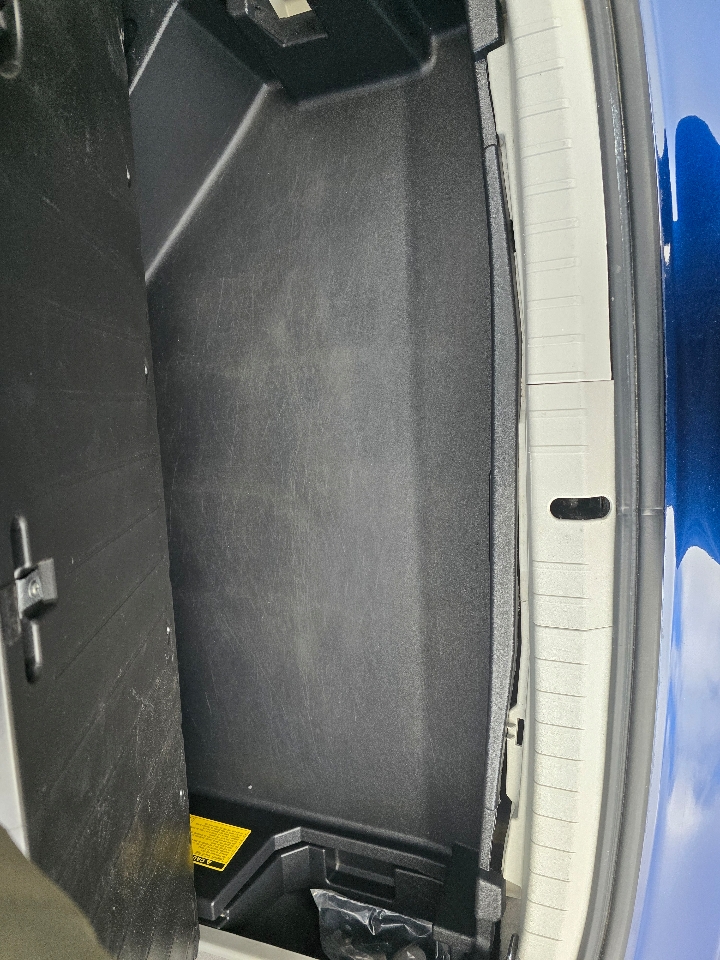 Toyota Prius Four 2012