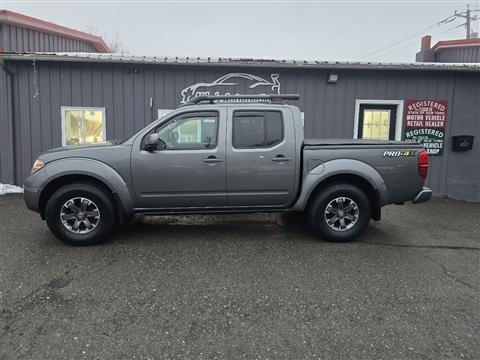 2017 Nissan Frontier 2017.5 Crew Cab 4x4 SL Auto Long Bed