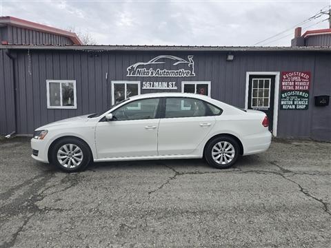 2013 Volkswagen Passat 4dr Sdn 2.5L Auto Wolfsburg Edition PZEV