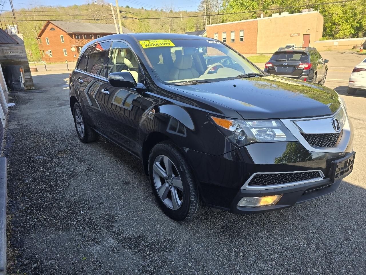 Acura MDX 6-Spd AT w/Tech Package 2012