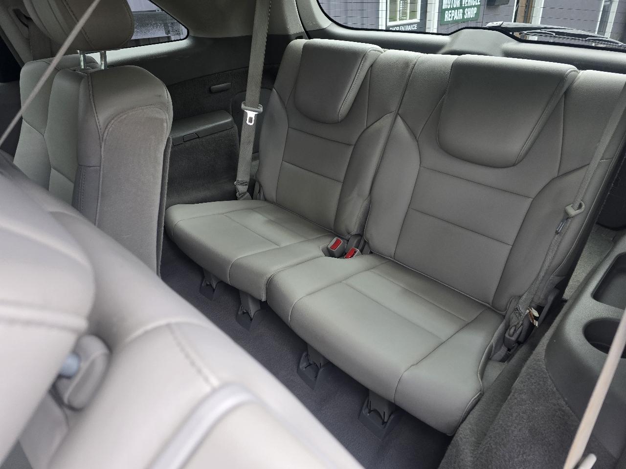 Acura MDX 6-Spd AT w/Tech Package 2012