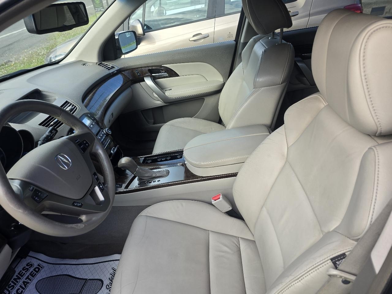 Acura MDX 6-Spd AT w/Tech Package 2012