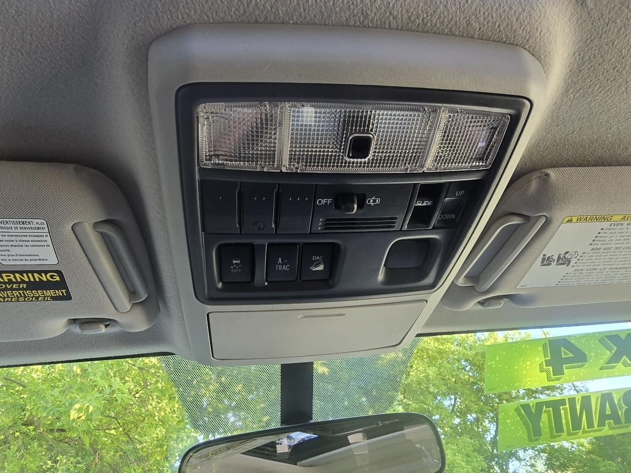 Toyota 4Runner 4WD 4dr V6 Limited (Natl) 2011