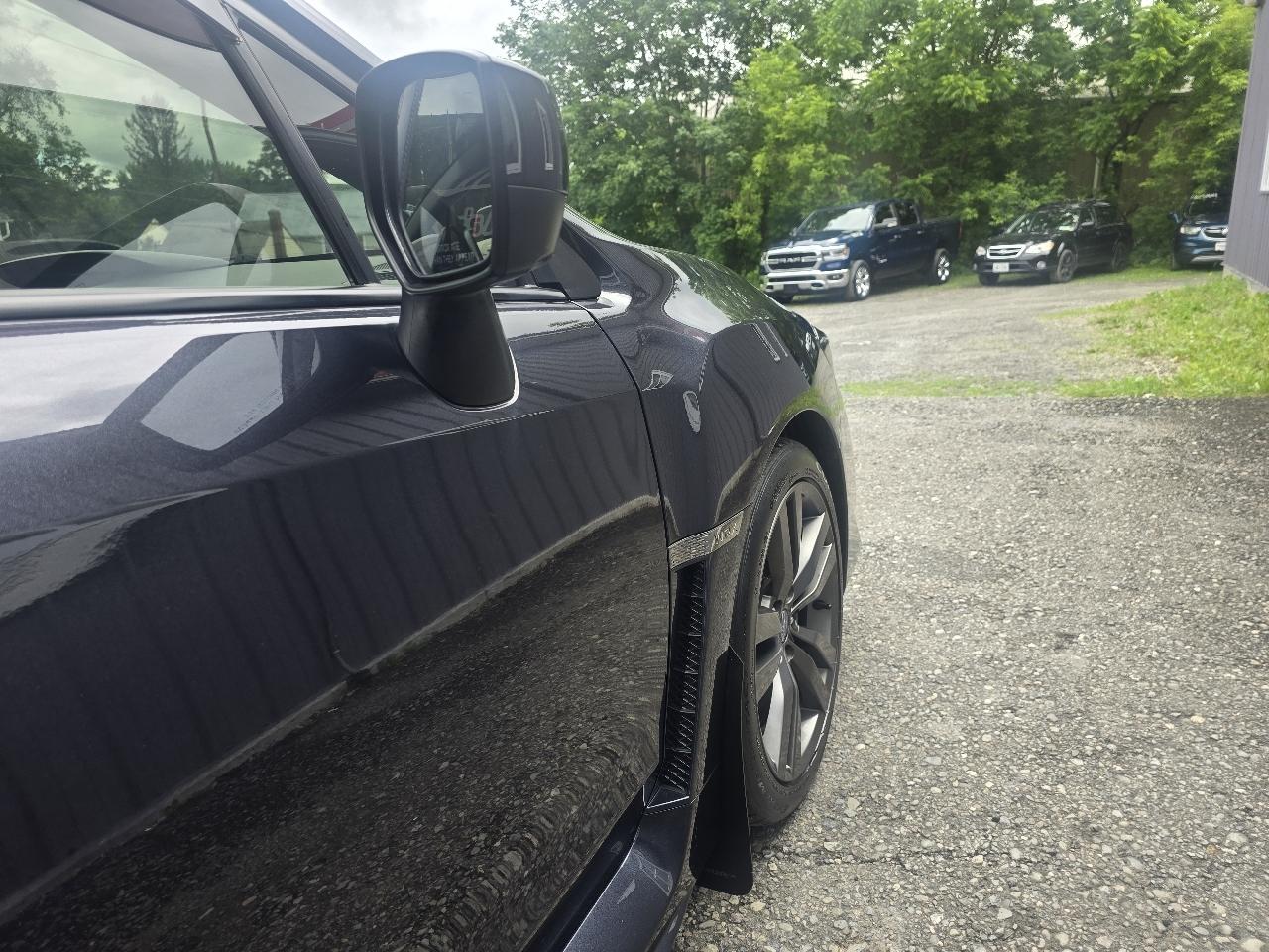 Subaru WRX 4dr Sdn CVT Premium 2016
