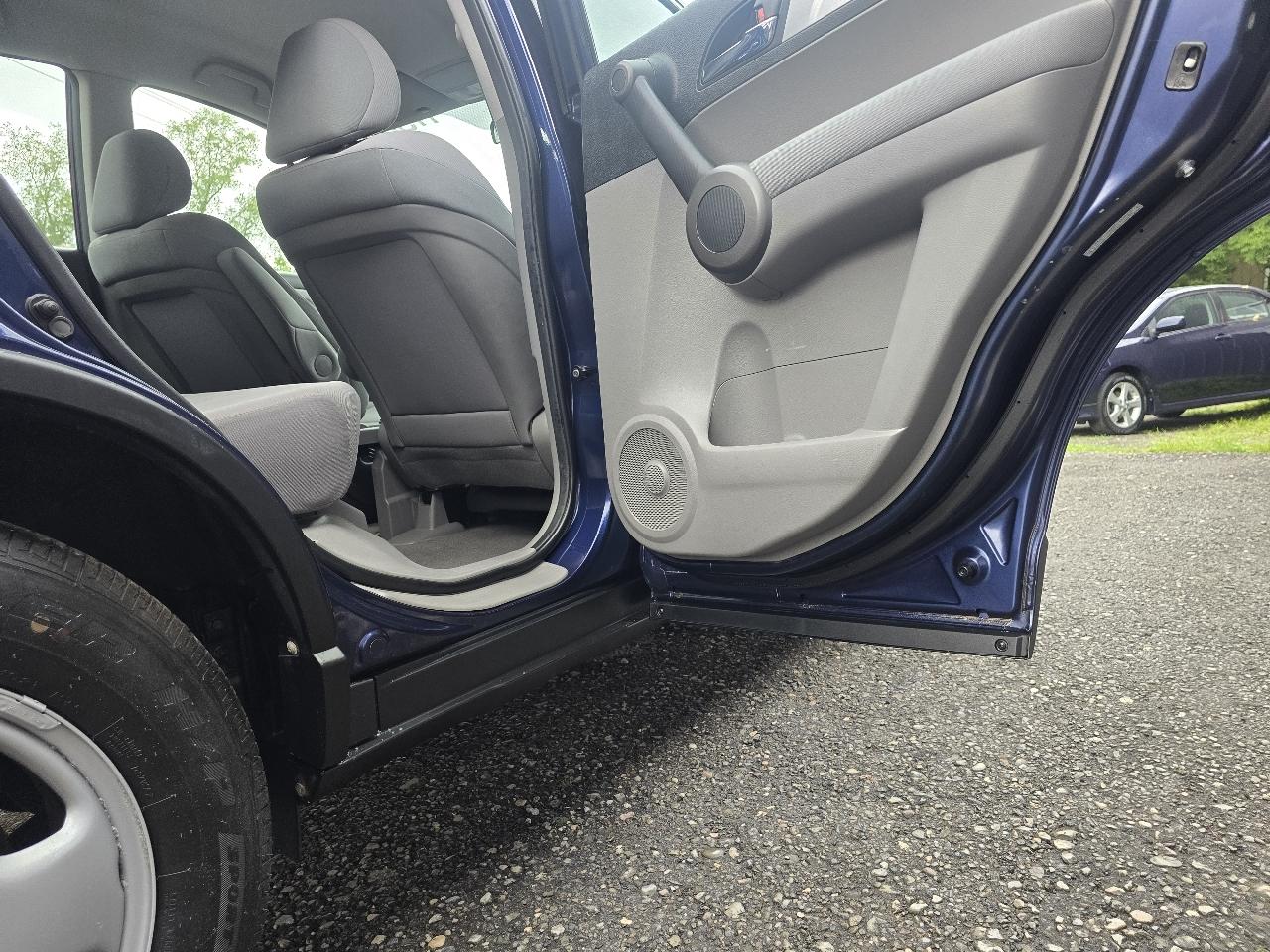 Honda CR-V 2WD 5dr LX 2010