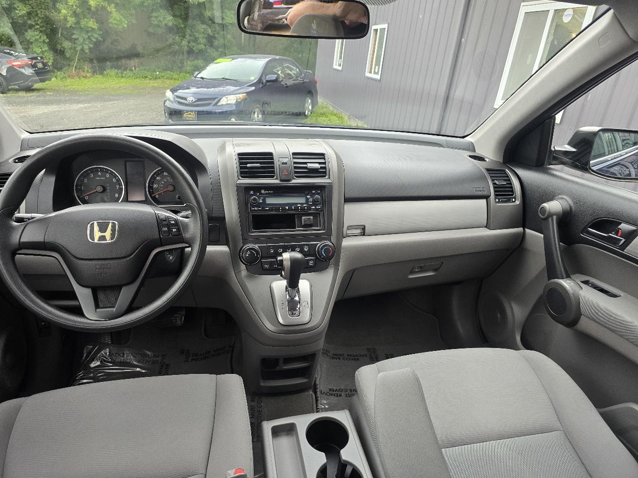 Honda CR-V 2WD 5dr LX 2010
