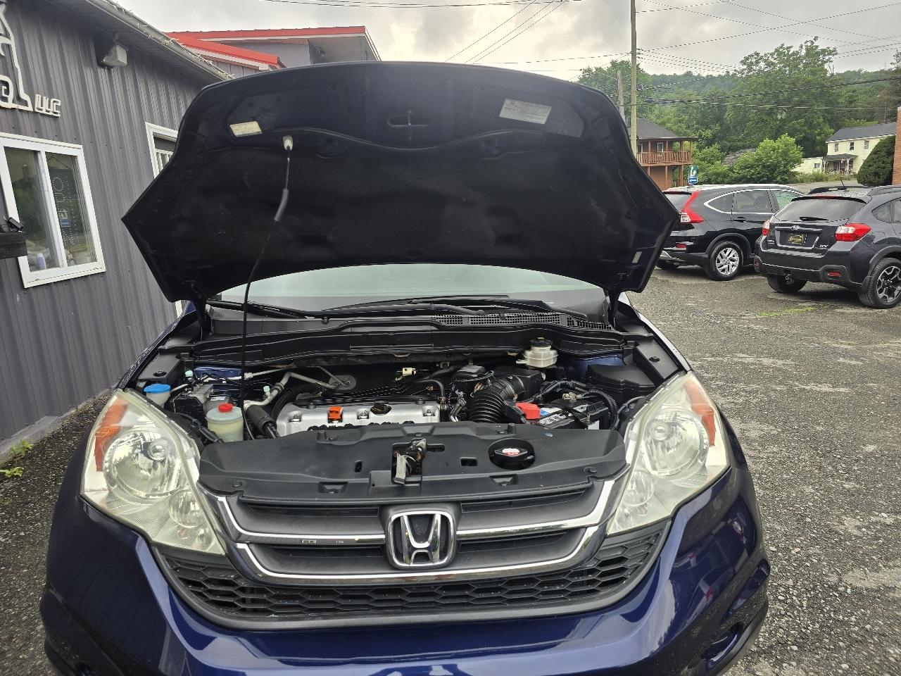 Honda CR-V 2WD 5dr LX 2010