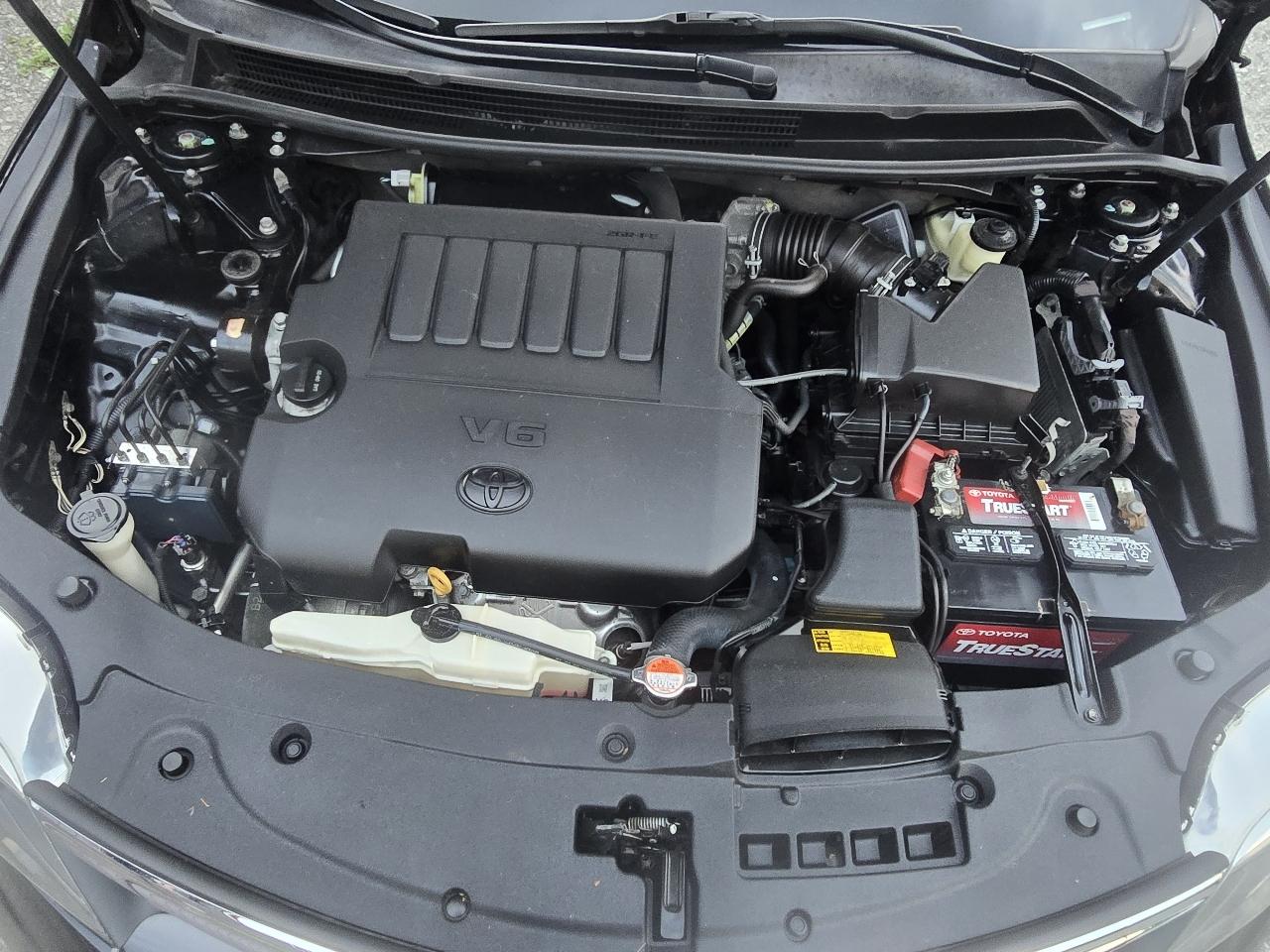 Toyota Avalon 4dr Sdn XLE Premium (Natl) 2016