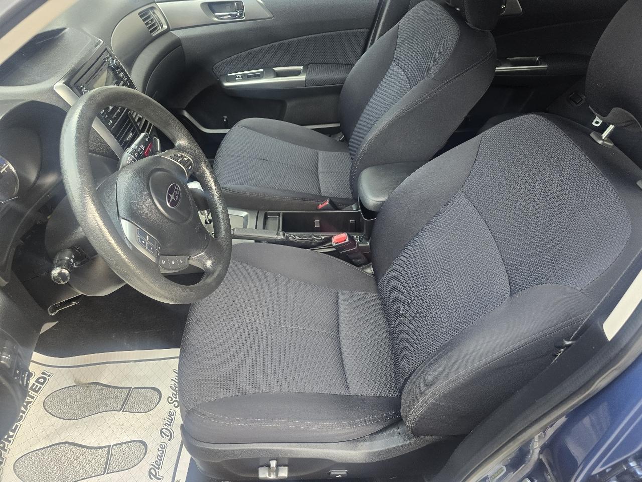 Subaru Forester 4dr Auto 2.5X Premium 2012