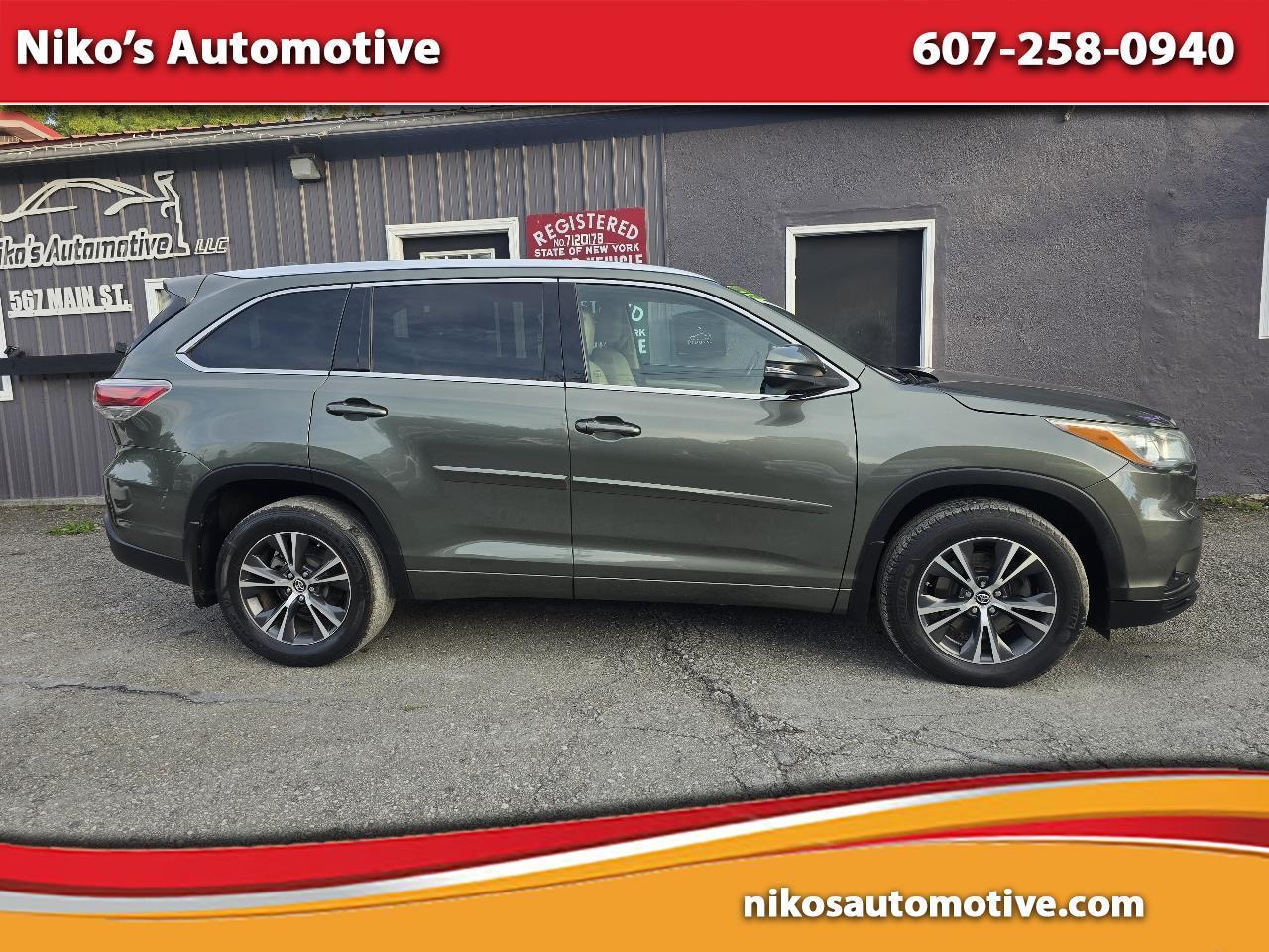 Toyota Highlander AWD 4dr V6 XLE (Natl) 2016