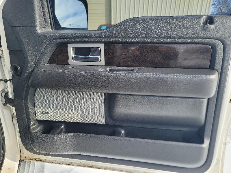 Ford F-150 Platinum SuperCrew 5.5-ft. Bed 4WD 2013