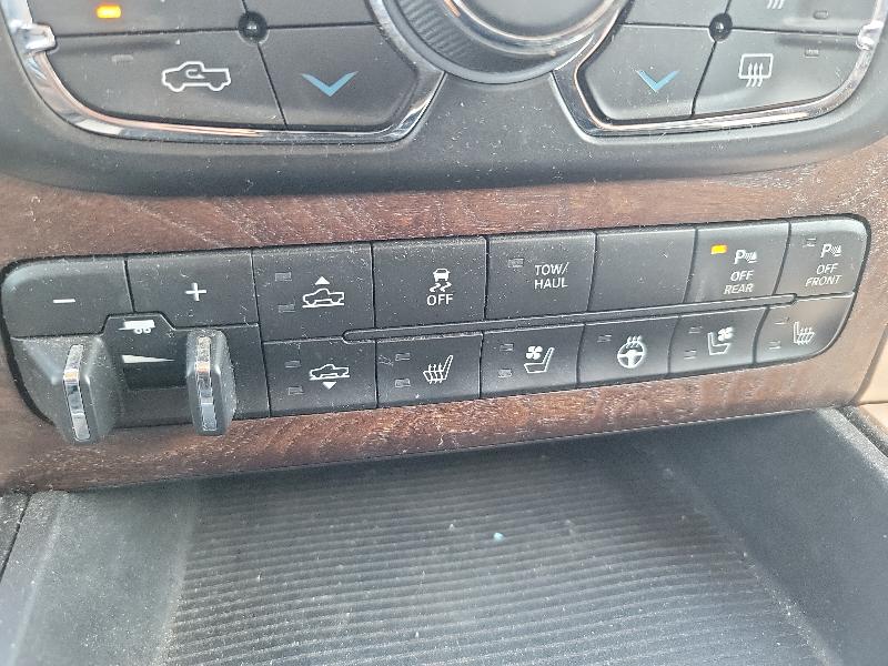 RAM 1500 Laramie Longhorn Edition Crew Cab SWB 4WD 2014