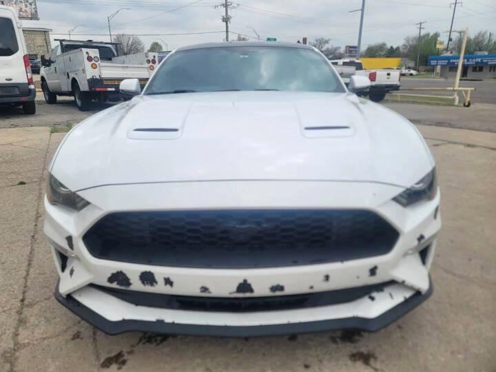 Ford Mustang EcoBoost Coupe 2020