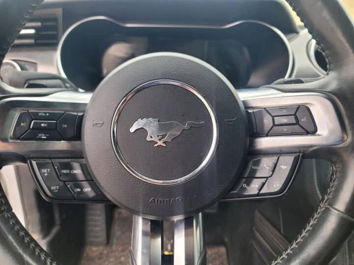 Ford Mustang EcoBoost Coupe 2020