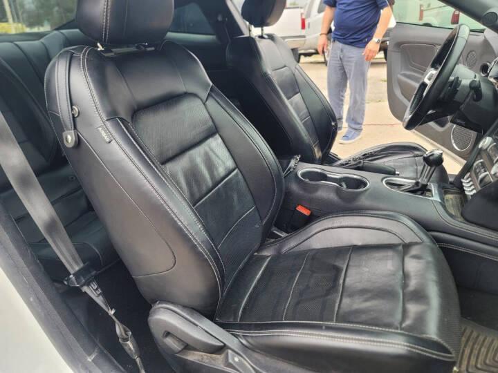 Ford Mustang EcoBoost Coupe 2020