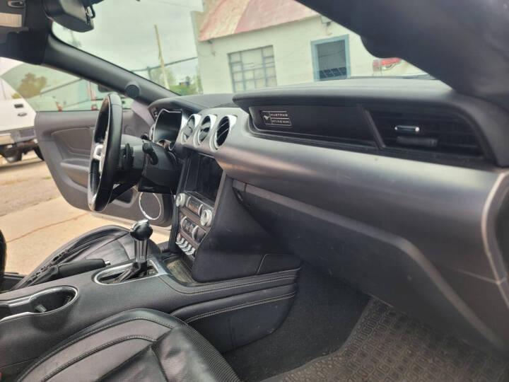 Ford Mustang EcoBoost Coupe 2020