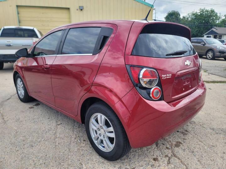 Chevrolet Sonic LT Auto 5-Door 2013