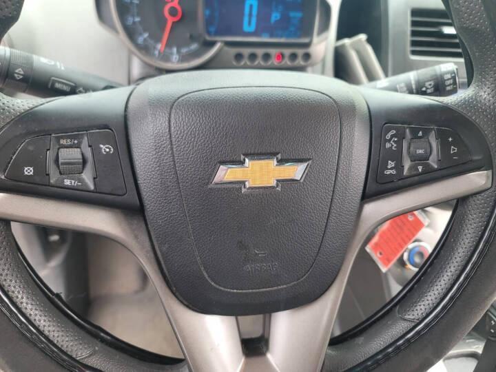 Chevrolet Sonic LT Auto 5-Door 2013