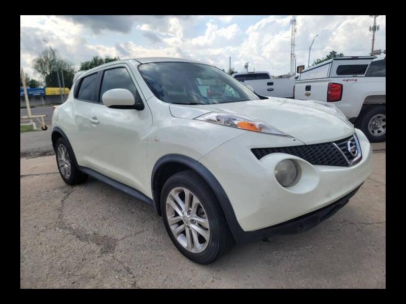 Nissan Juke S FWD 2012