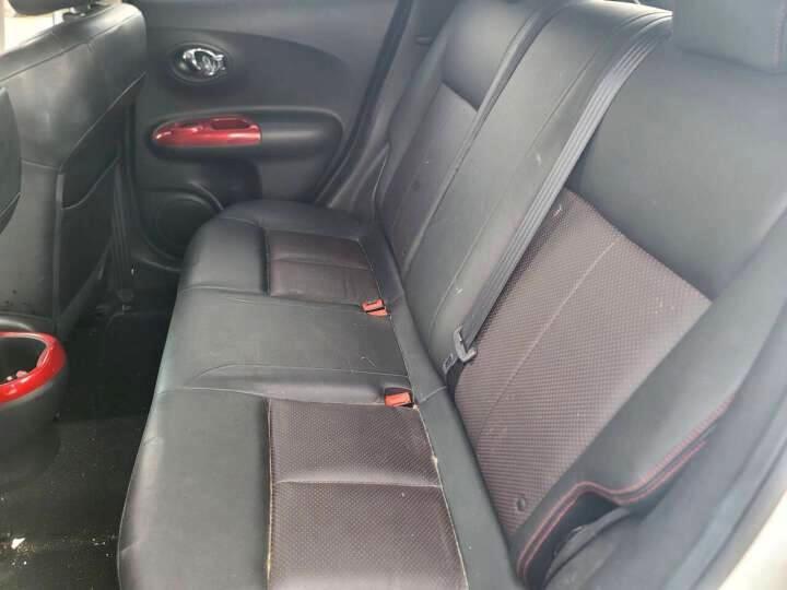 Nissan Juke S FWD 2012