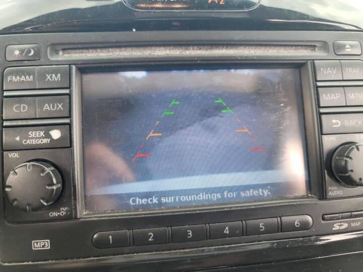 Nissan Juke S FWD 2012