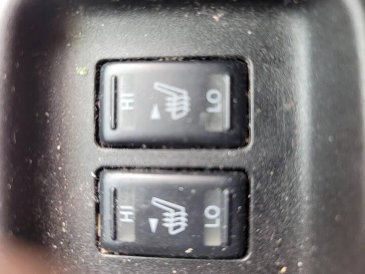 Nissan Juke S FWD 2012