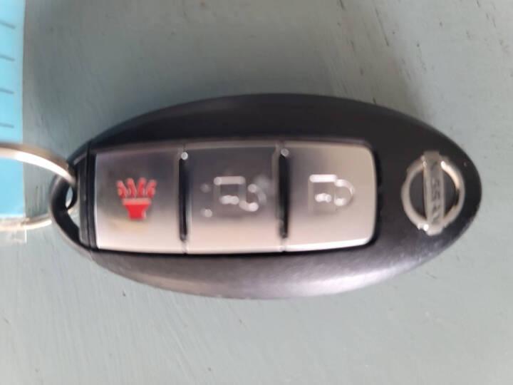 Nissan Juke S FWD 2012