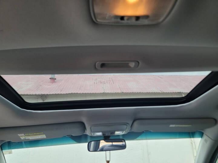 Honda CR-V EX-L 4WD 5-Speed AT with Navigation 2011