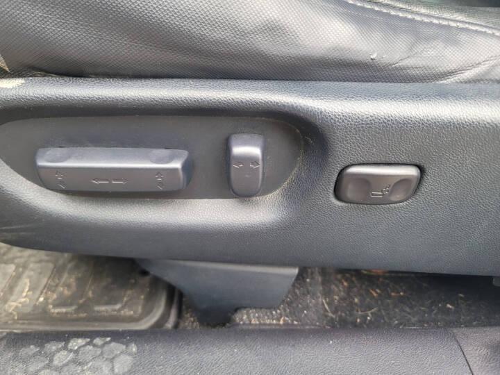 Honda CR-V EX-L 4WD 5-Speed AT with Navigation 2011