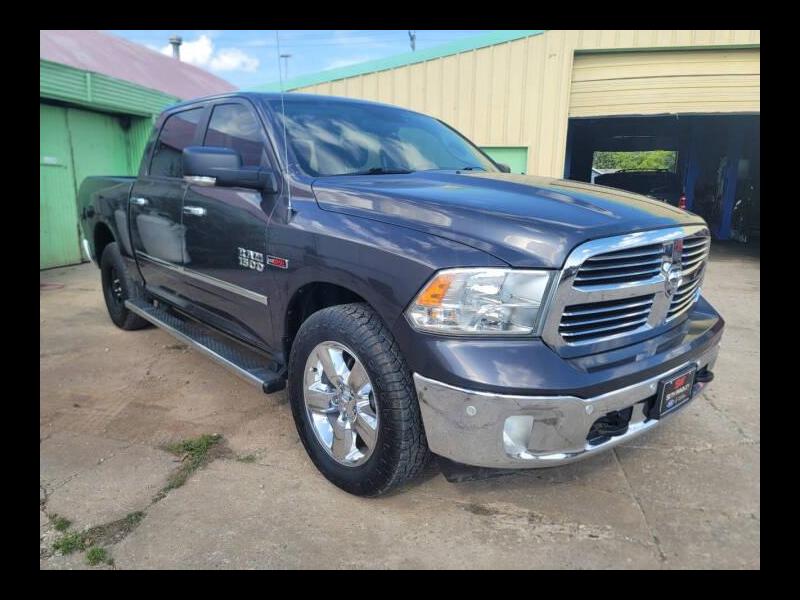 RAM 1500 SLT Crew Cab SWB 4WD 2016