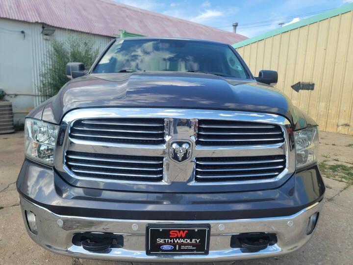RAM 1500 SLT Crew Cab SWB 4WD 2016