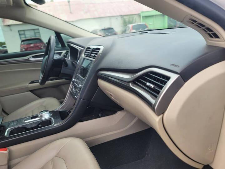 Ford Fusion SEL 2020