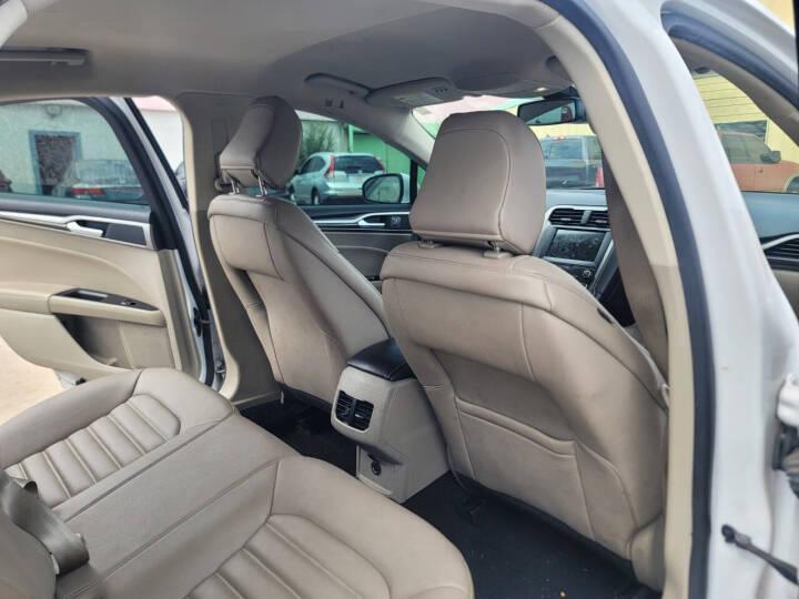 Ford Fusion SEL 2020