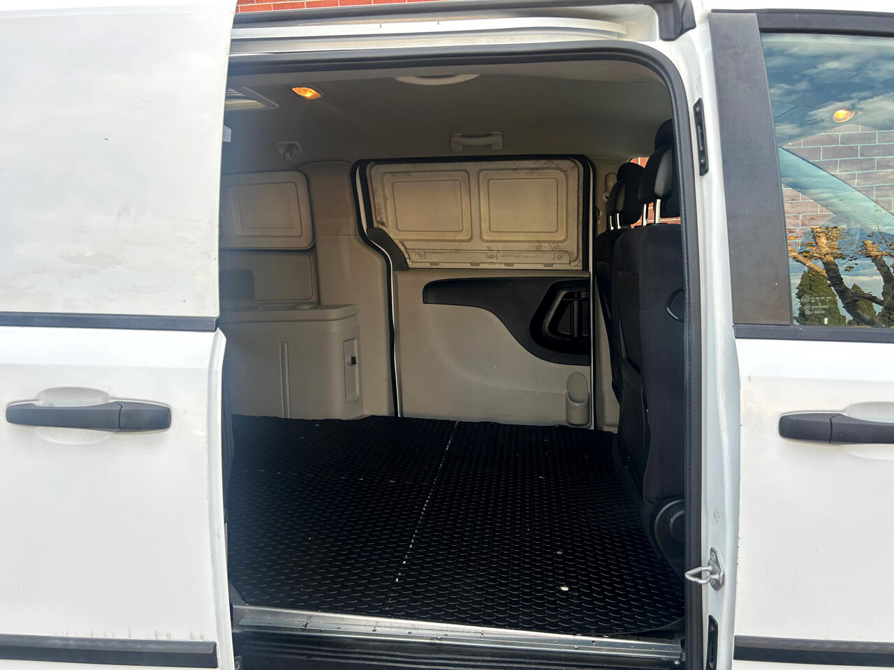 2014 Ram C/V Tradesman photo 17