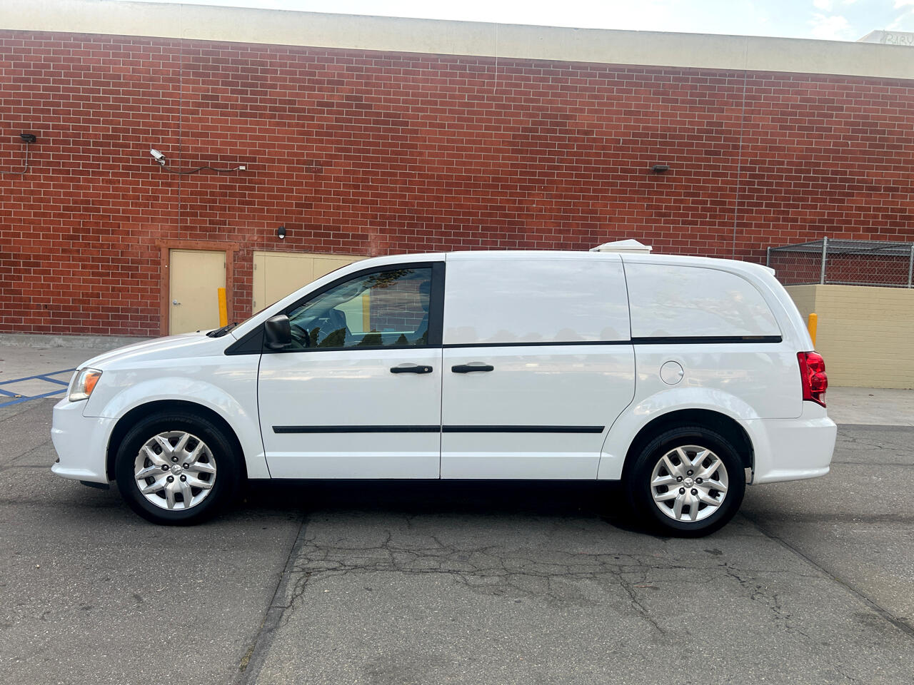 2014 Ram C/V Tradesman photo 28
