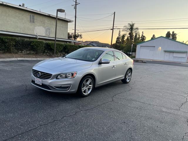 Silver 2014 Volvo S60 T5 Sedan Front-Wheel Drive Automatic